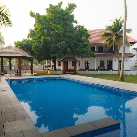 Tamarind Heritage Holiday Home Angamaly Bagian luar foto