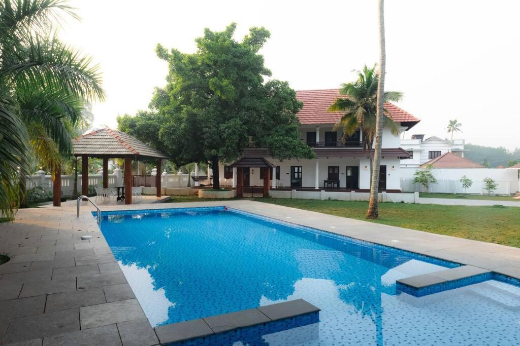 Tamarind Heritage Holiday Home Angamaly Bagian luar foto
