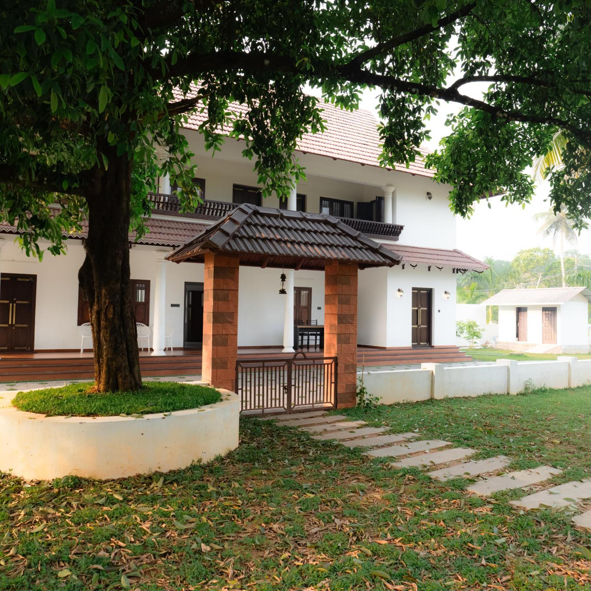 Tamarind Heritage Holiday Home Angamaly Bagian luar foto