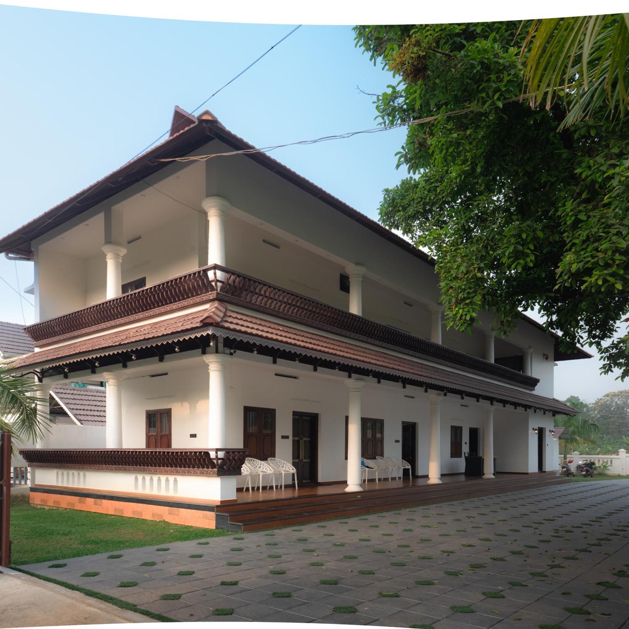 Tamarind Heritage Holiday Home Angamaly Bagian luar foto