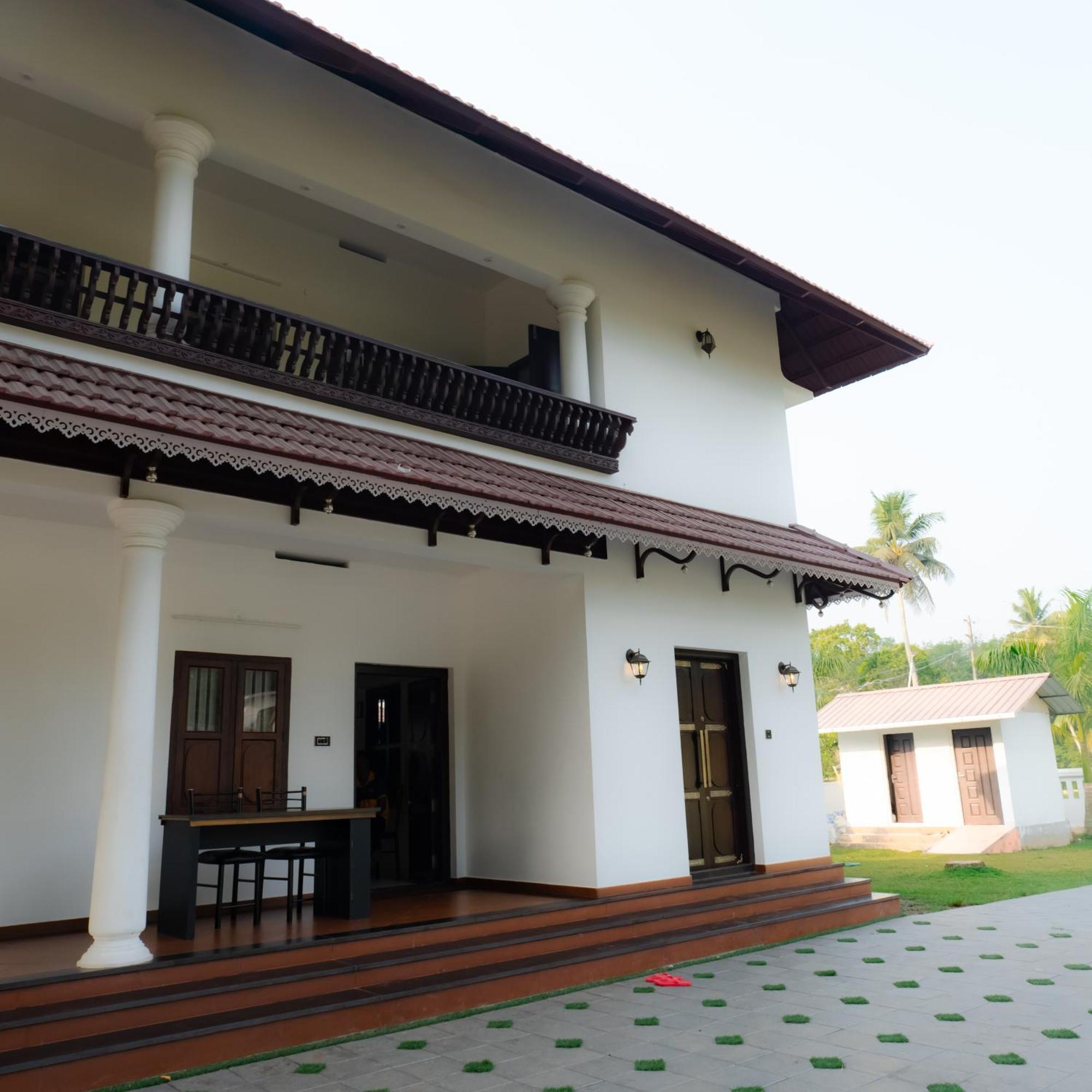 Tamarind Heritage Holiday Home Angamaly Bagian luar foto